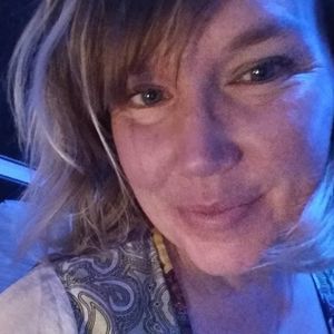 Meet your Posher, Shelley